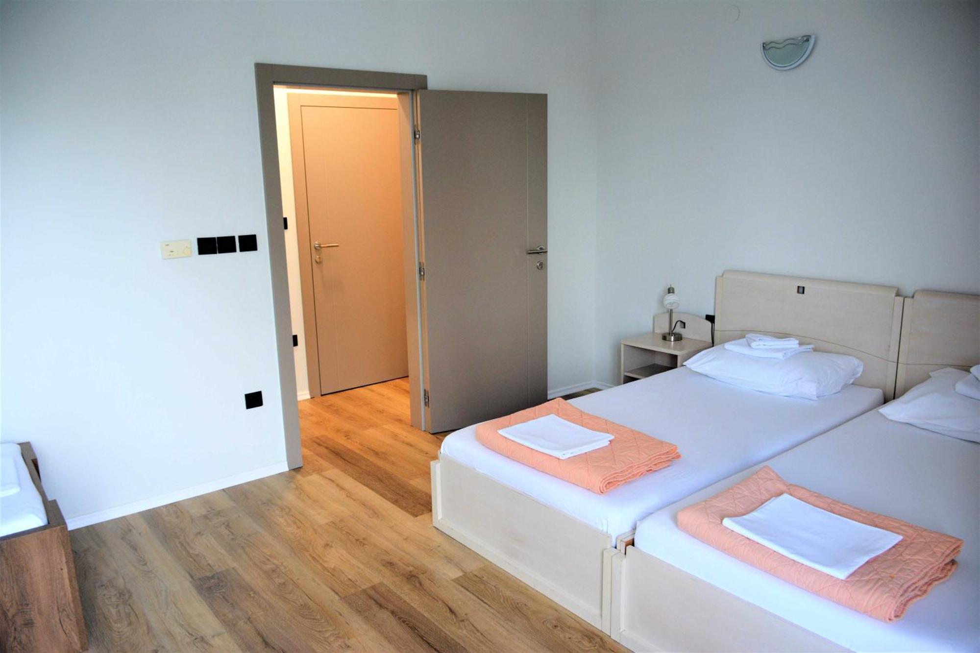 Guesthouse Aurora Trpanj Exterior photo