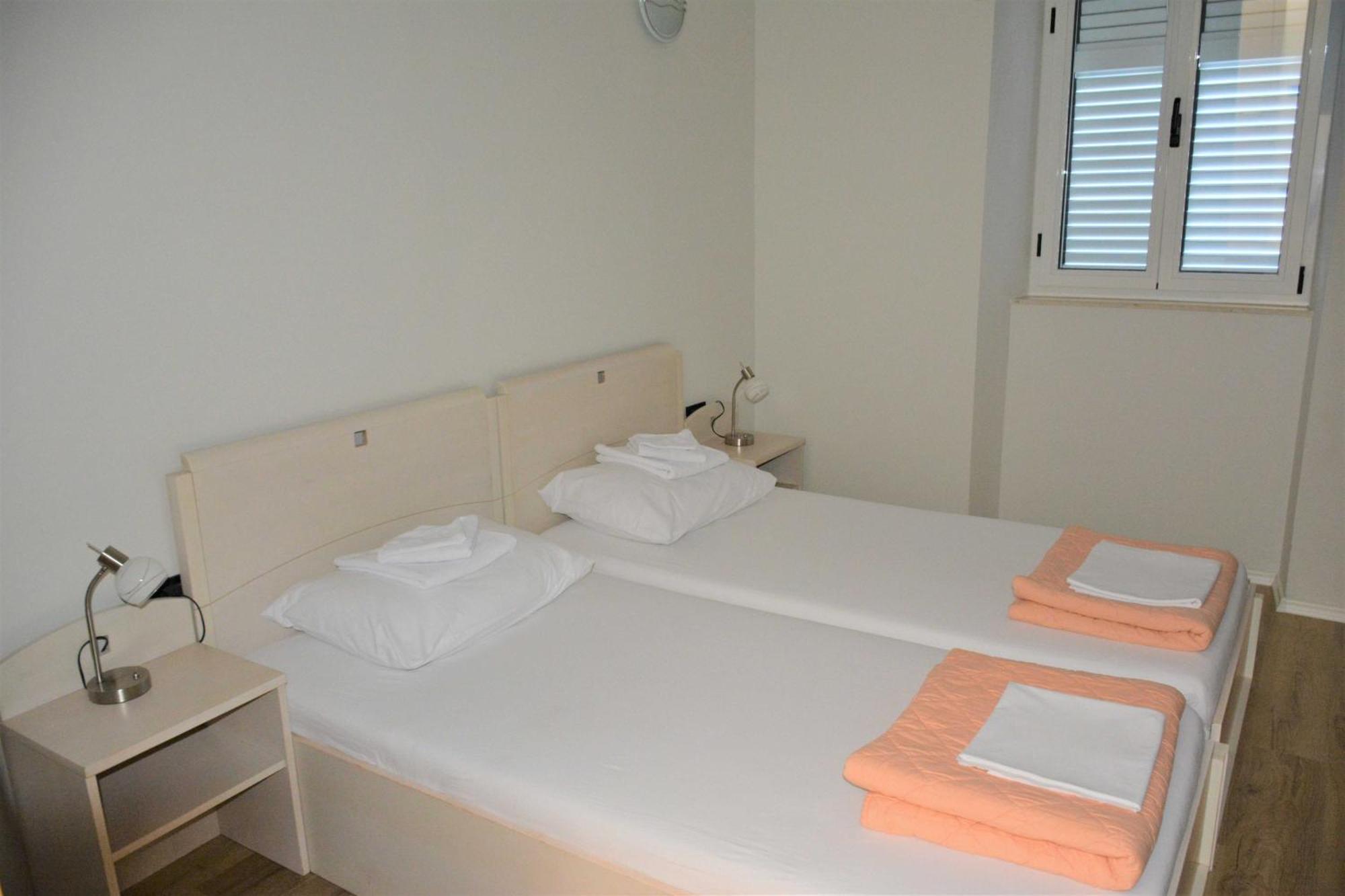 Guesthouse Aurora Trpanj Exterior photo